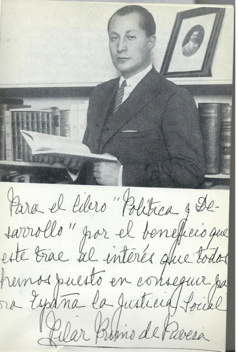 Fotografía de Jose Antonio Primo de Rivera, con nota manuscrita de su mujer Pilar