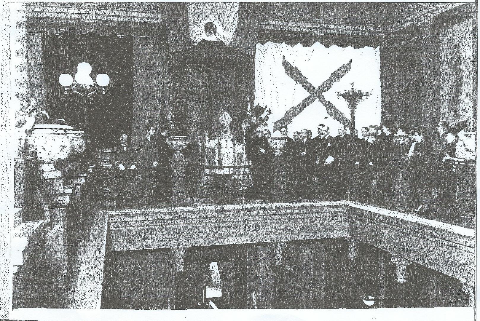 Solemne Acto de entronización del Sagrado Corazón de Jesús en el Colegio de abogados de Barcelona el 31 de mayo de 1940.